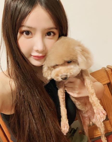 小煜前妻言兒外型亮眼