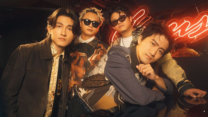 冰球樂團新專輯現場照片(圖/何樂音樂提供)