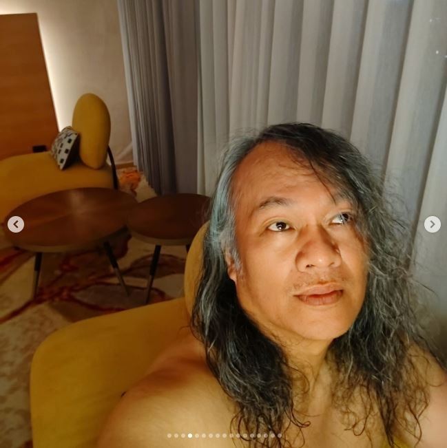 林世偉表示明年60歲成功瘦身後,將拍攝全裸寫真集,引發話題。(圖/翻攝自林世偉IG)