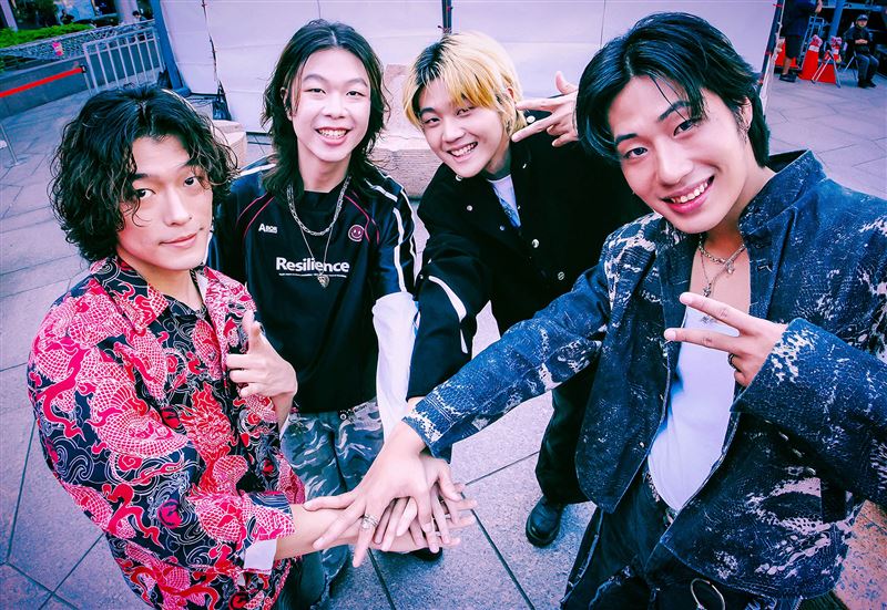 帕拉斯PALLAS參演F5 MV，青春影像彩蛋