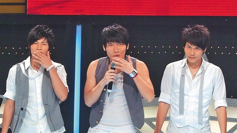 楊宗緯微博事件相关图