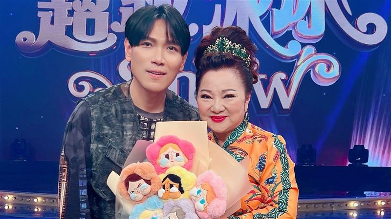 楊宗緯探班白冰冰（圖／長興影視提供）