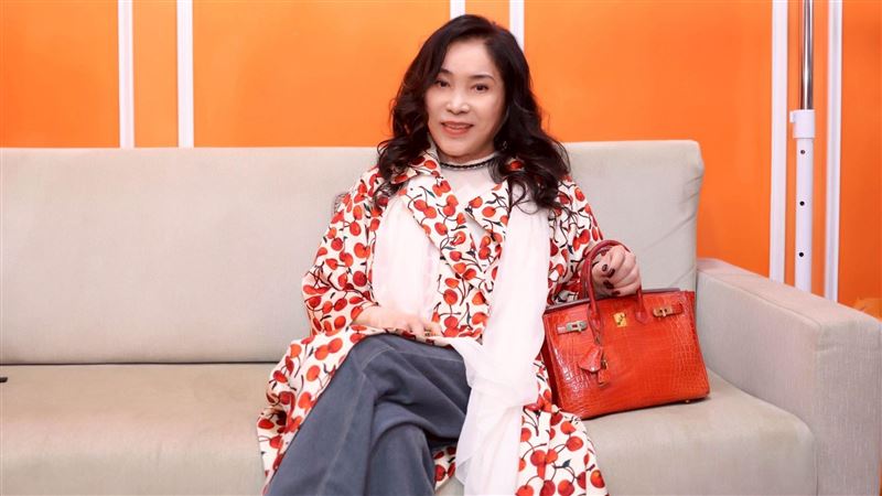 李亞萍全家合照