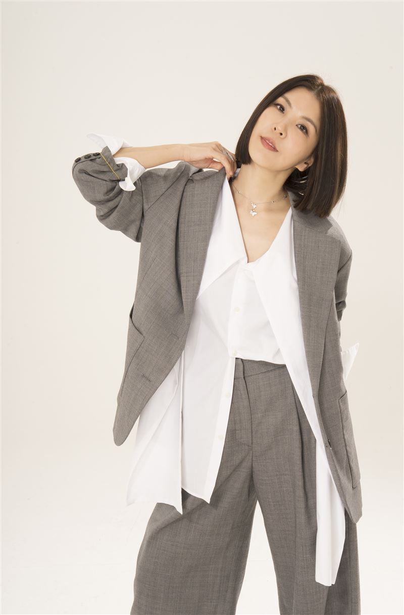 許茹芸翻譯完成與出版社慶祝