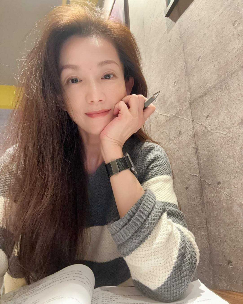 葉全真事業轉型與夥伴合照