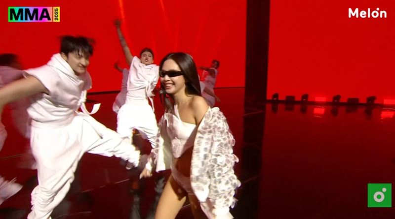 Jennie笑容聚焦段