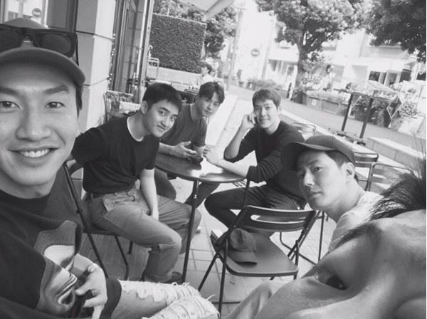 D.O. 与李光洙等好友