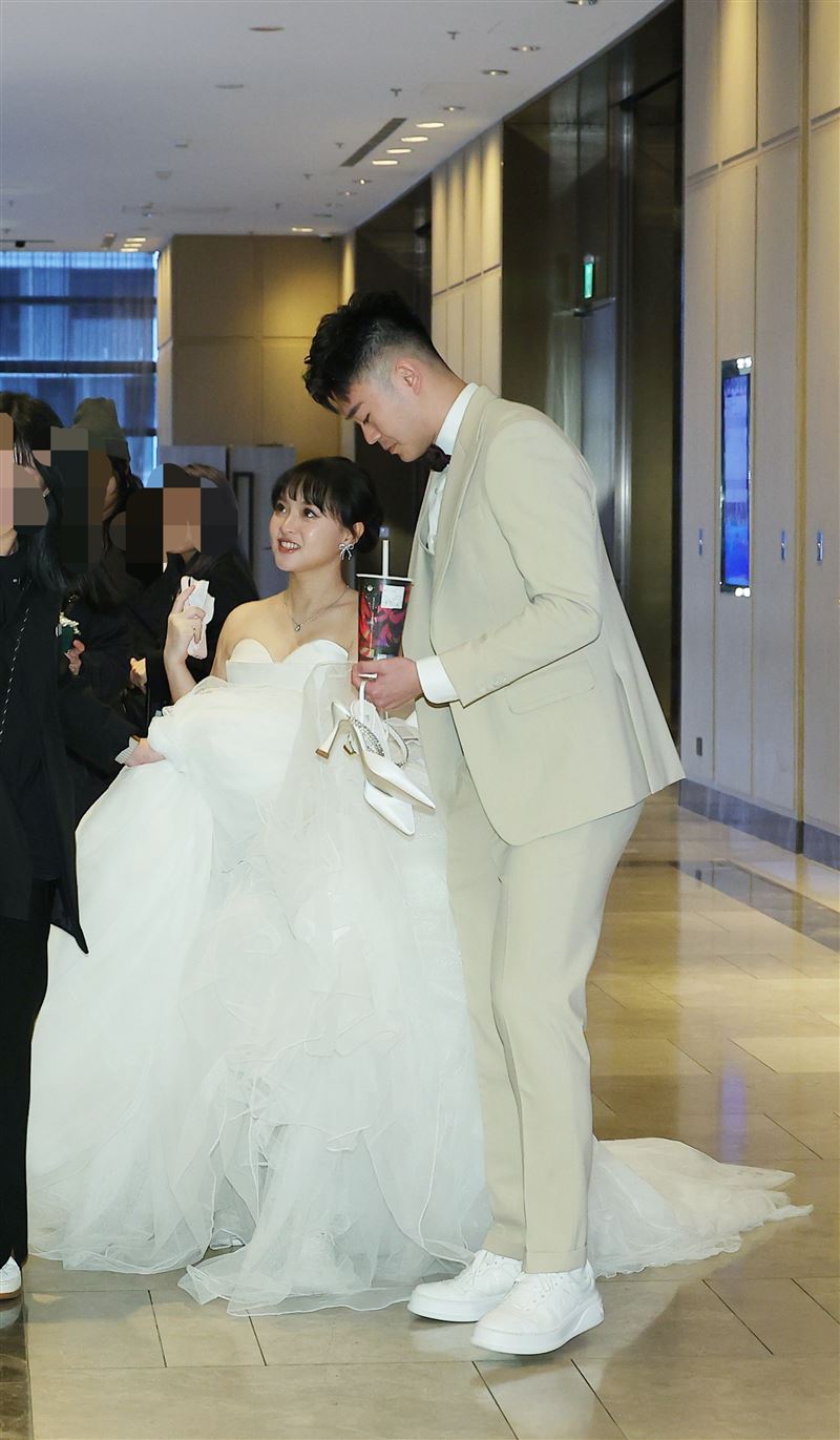 陳詩媛與王齊麟今在內湖婚宴