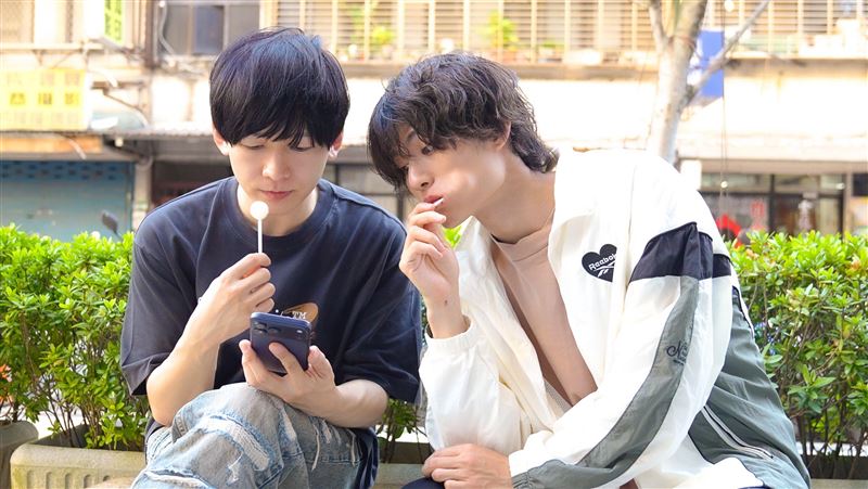 官方首張照:向理来×保志健斗