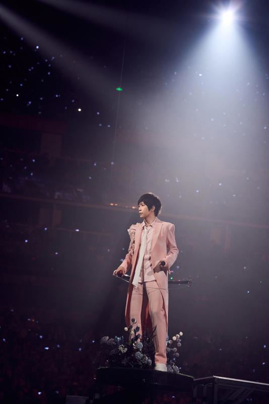 阿信点名感谢四人及柴姐