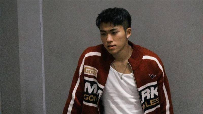 王ADEN 舞台照片