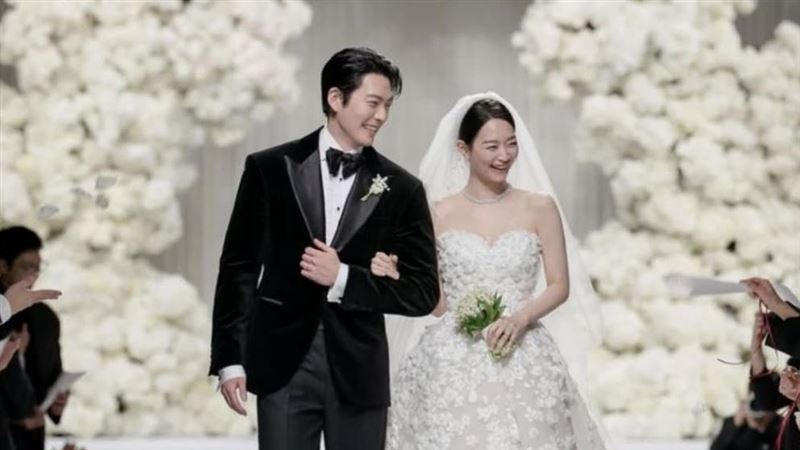 金宇彬與申敏兒合照