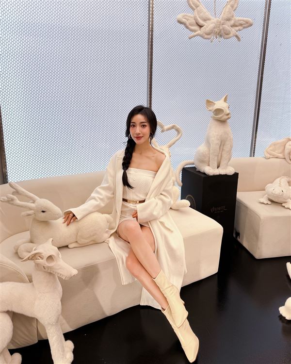 夏宇禾酒後濕吻畫面