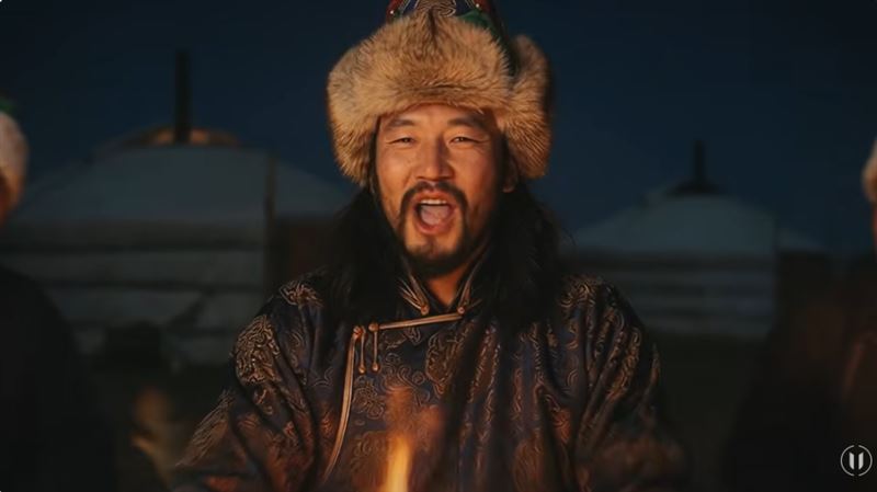 MV画面：蒙古大叔造型