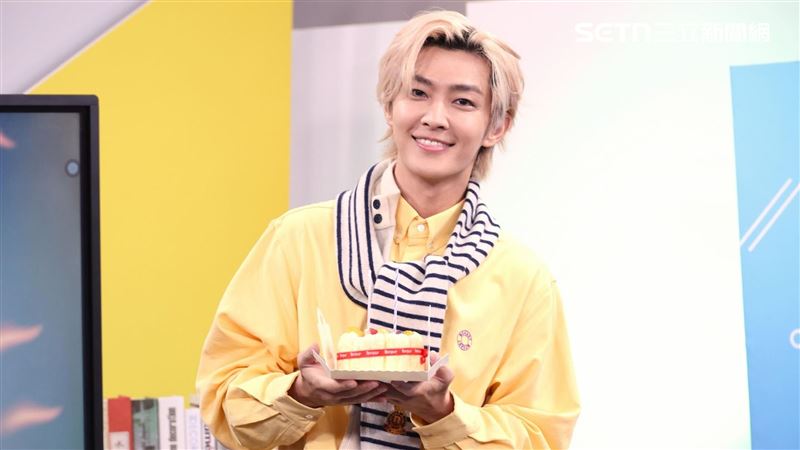 炎亞綸新專輯發布照片