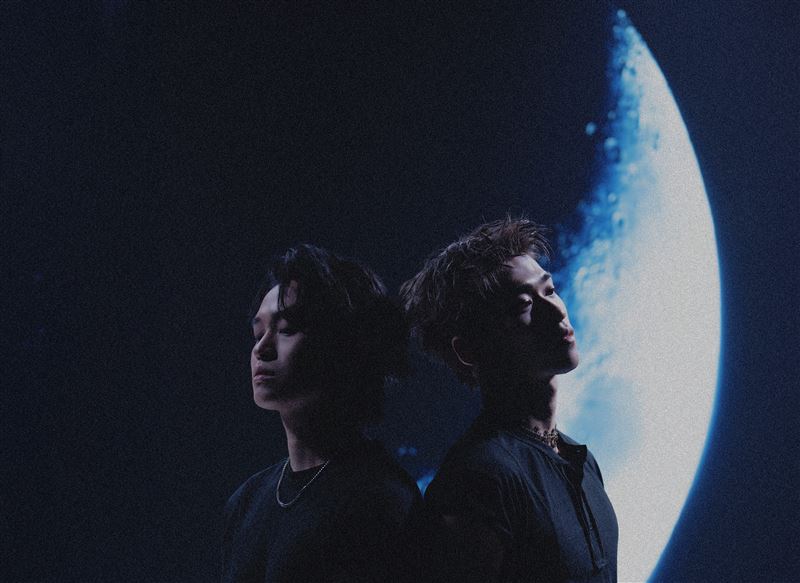 飛蛾與蝴蝶日夜版細節1