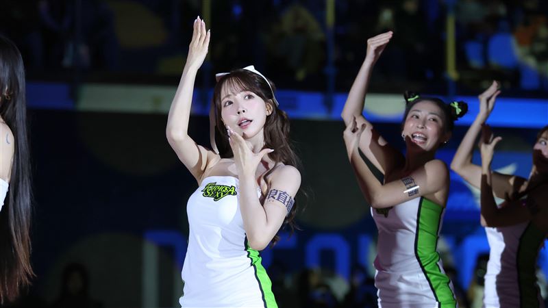 三上悠亞在台灣應援的現場