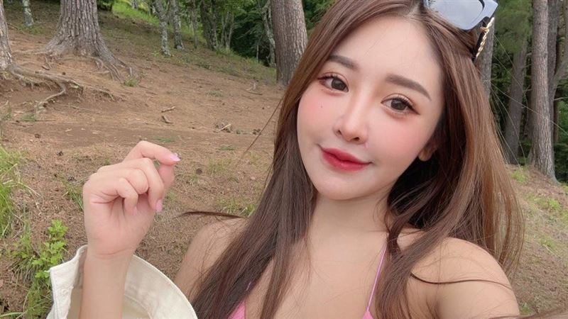 黃明志涉案背景照片