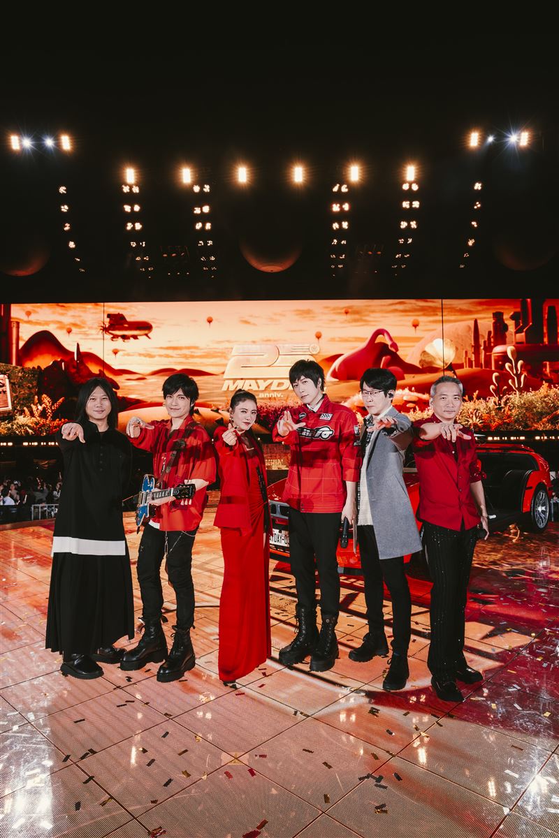 丁噹與五月天合唱