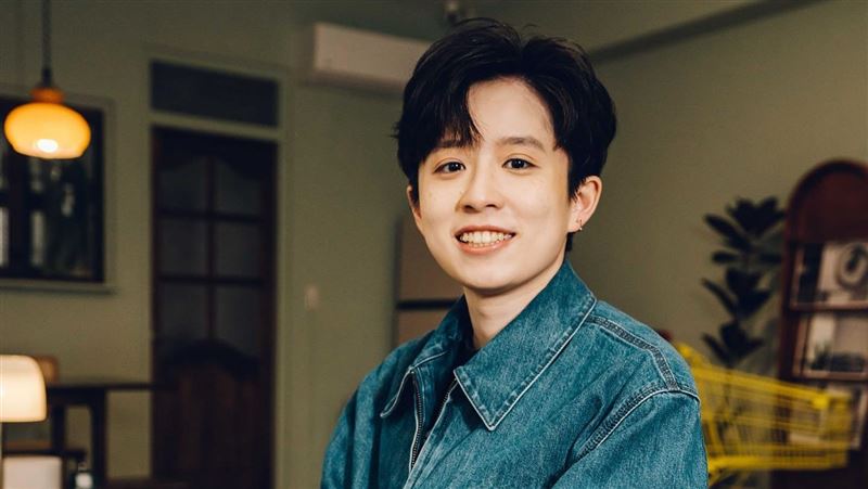 HOOK早期以實驗型影片起家