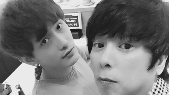 曹西平与乾儿子Jeremy合照