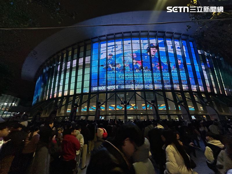 警力與安檢現場