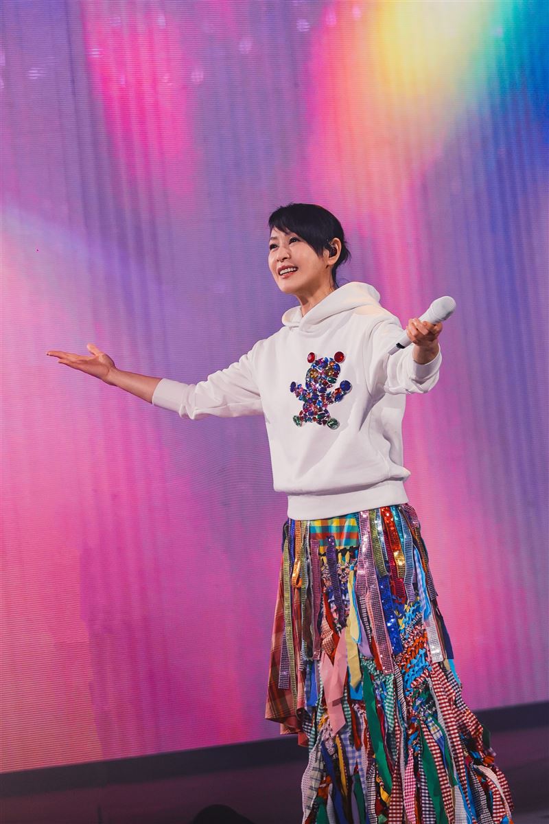 劉若英北京跨年演唱會舞台照3