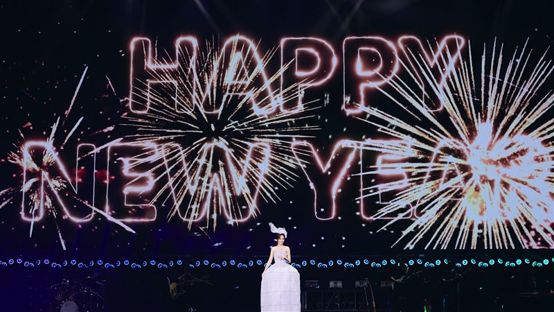 楊丞琳圓夢在跨年夜舉辦個人演唱會。（圖／樹與天空提供）