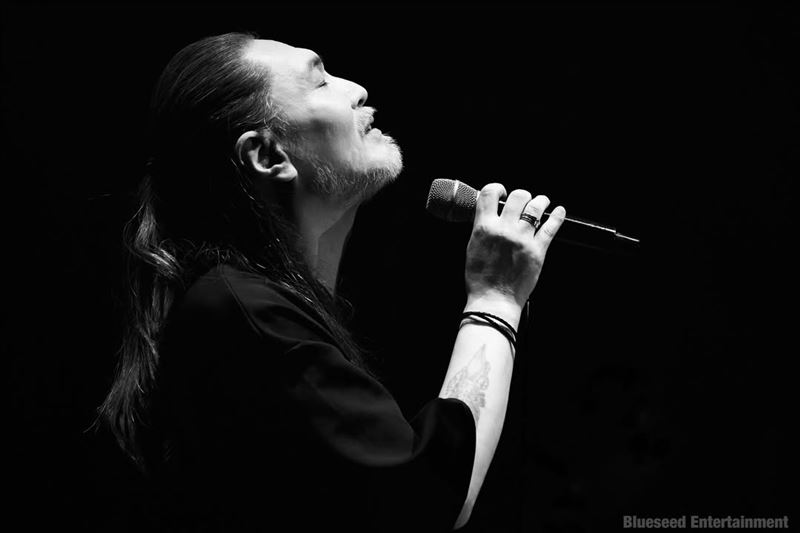 任宰範与歌迷互动