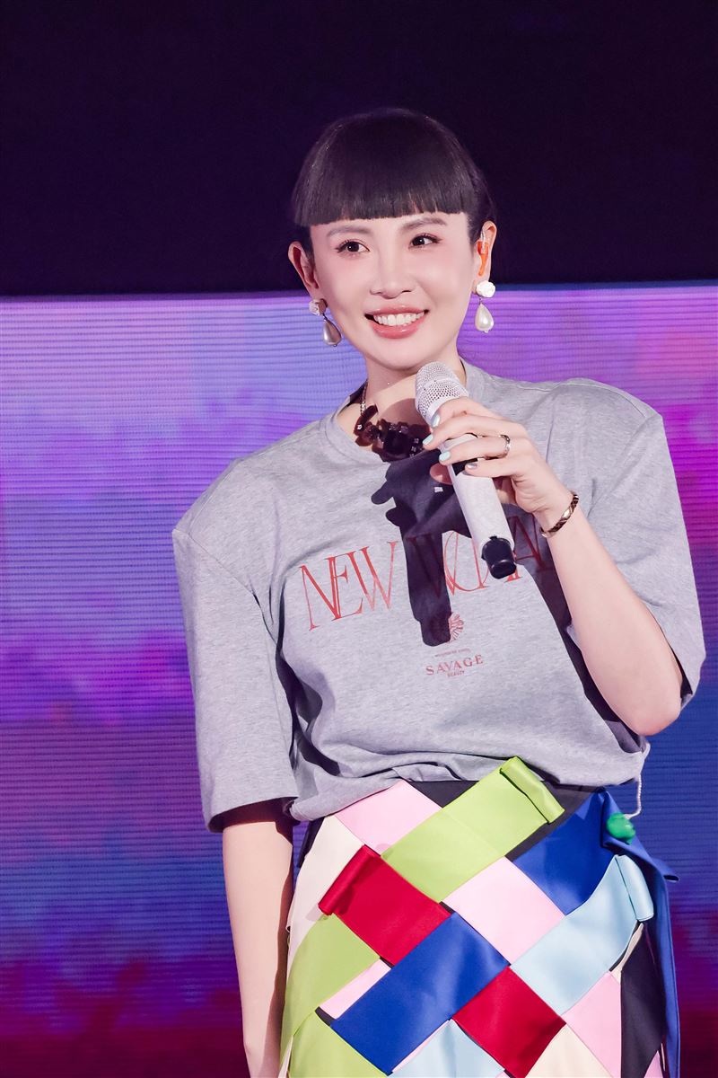 魏如萱台北小巨蛋演唱會票照