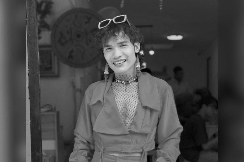 网友黑白照缅怀Ko Tin Soe