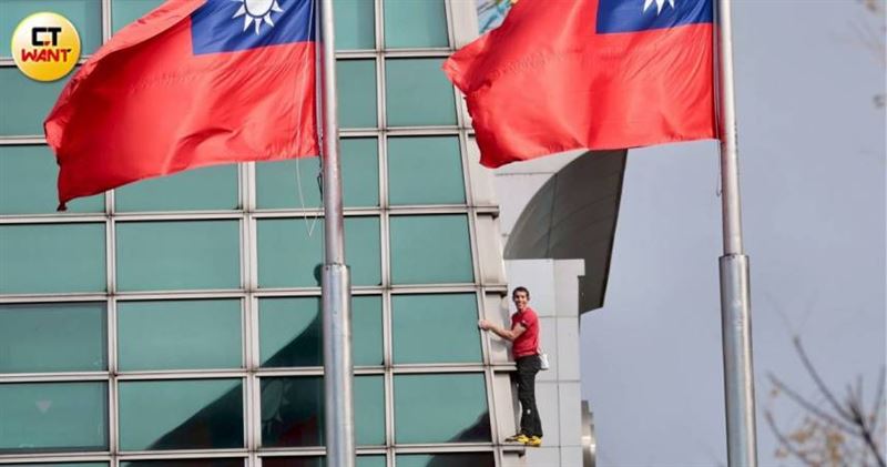 霍諾德攀登畫面