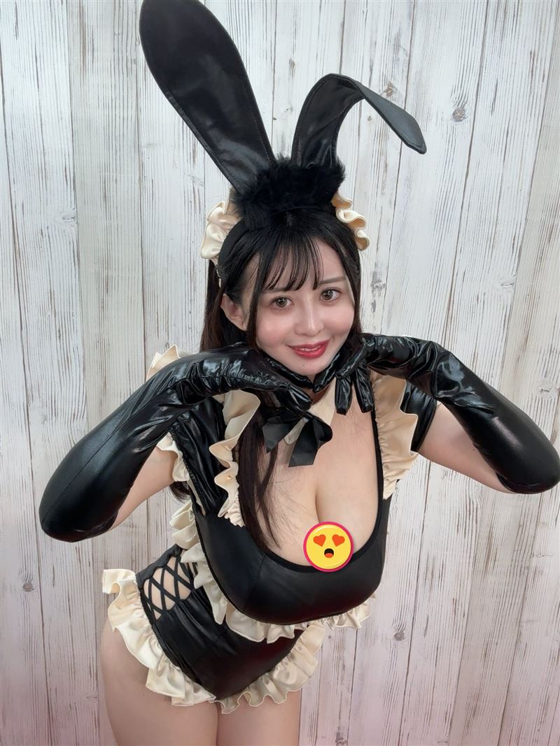 神樂桃果引退作結尾照片