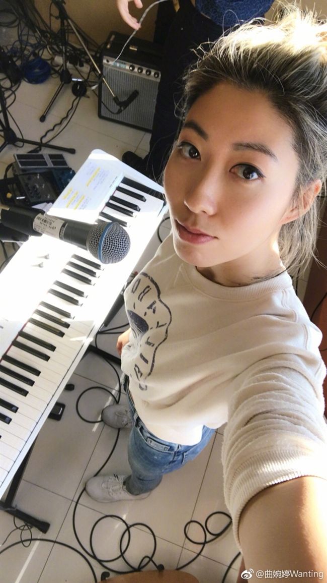 曲婉婷爭議照片