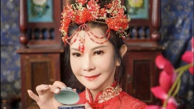 蔣雪櫻在舞台上的照片