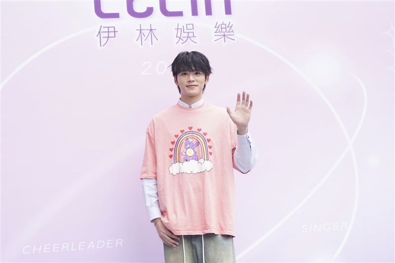 王品澔出席伊林娛樂開工團拜