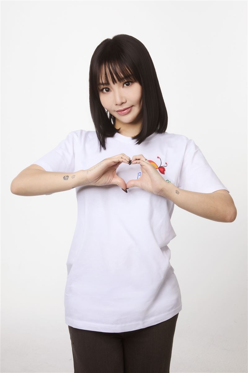 陳芳語與家人團聚