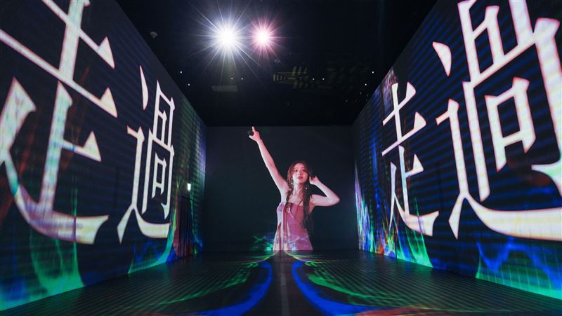 告五人展演大舞台