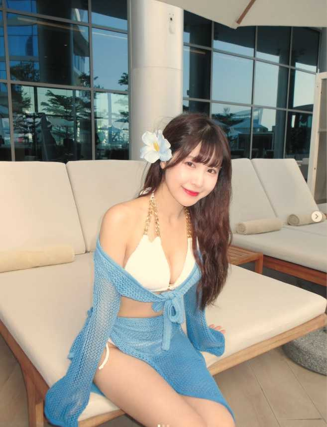孟潔照片