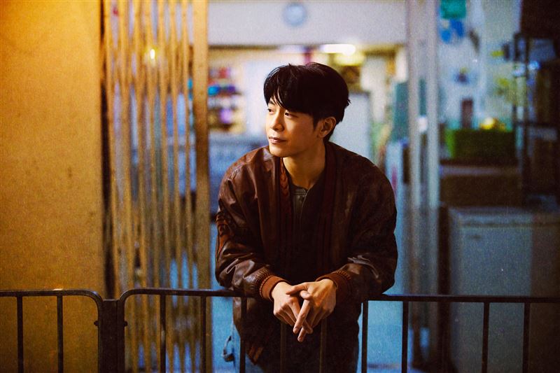 韋禮安推出首支粵語歌曲〈毫無代價唱我自己的歌〉
