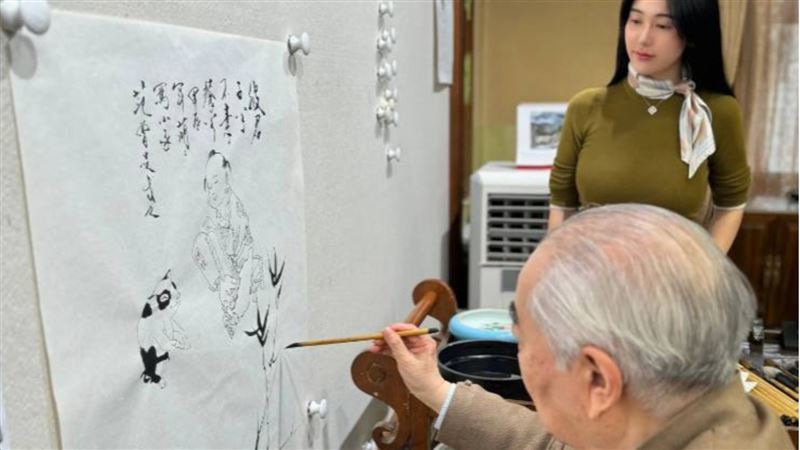 徐萌近照