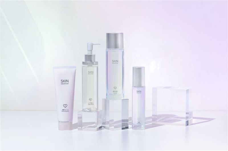 SKIN advanced 水耀肌光感系列