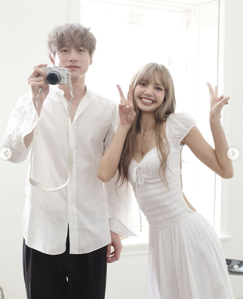 Lisa與坂口健太郎合作照