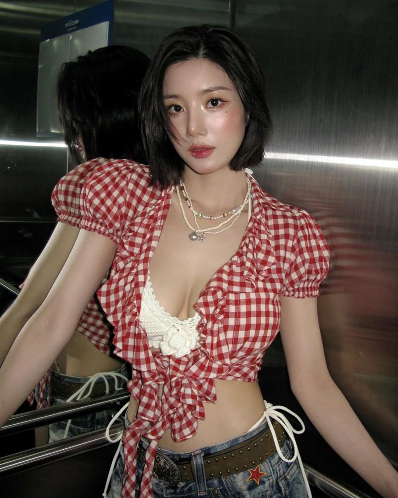 权恩妃 水弹女王