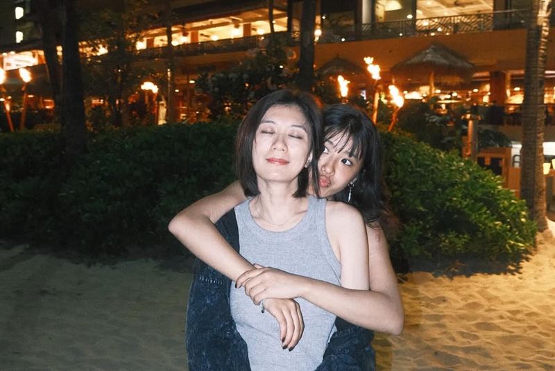 梧桐妹（右）與賈靜雯（左）感情相當好。（圖／翻攝自賈靜雯IG）