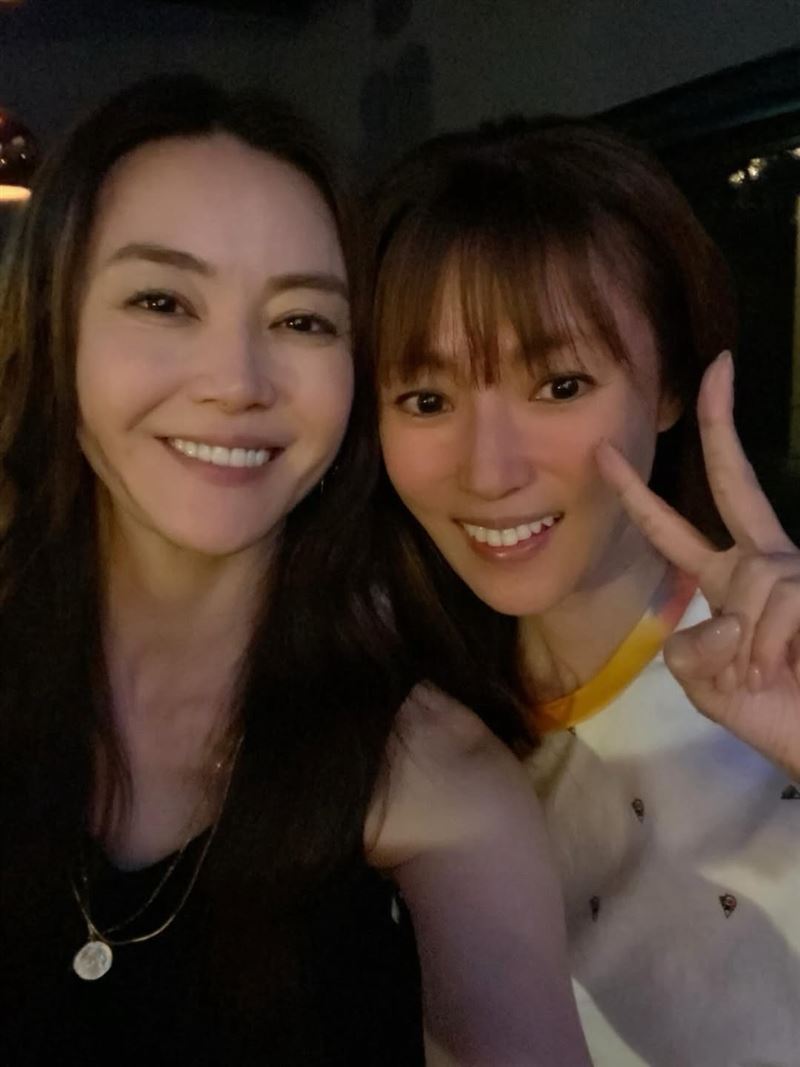 深田恭子與觀月亞里莎同框
