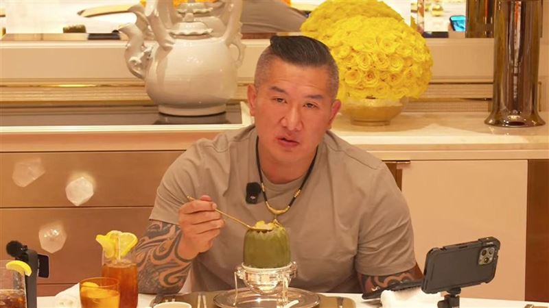 館長在騰訊總部等地的行程照片