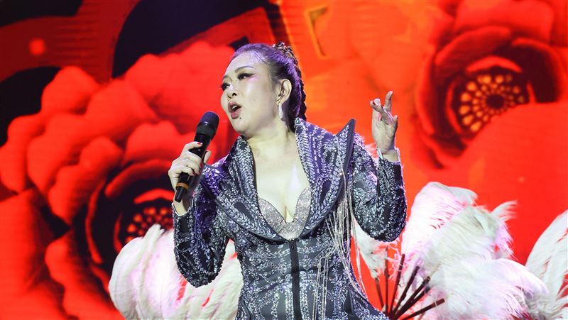 张秀卿在台南举办个人演唱会