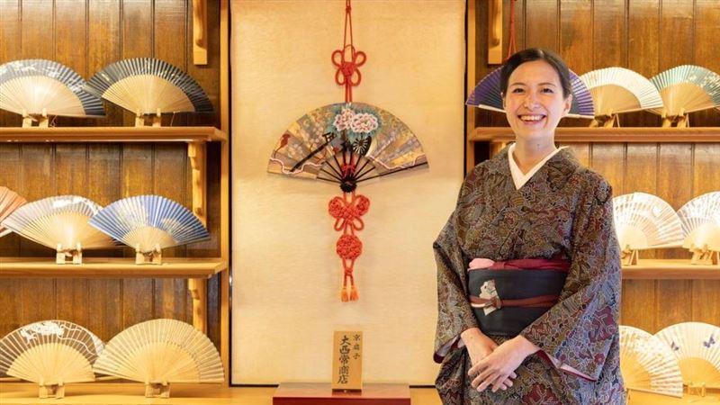 大西里枝纪念照