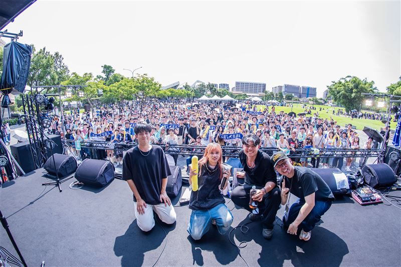 林潔心呼籲樂迷多喝水